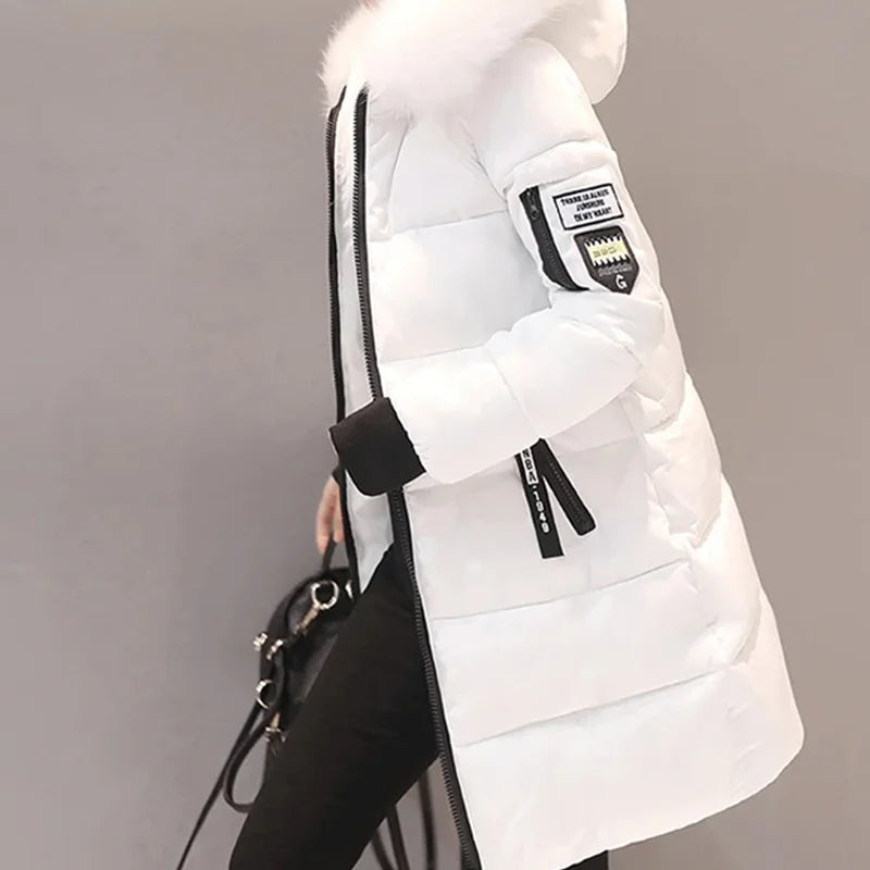 Parka con cappuccio e collo in pelliccia invernale da donna, alla moda, con lettere, tasche con cerniera, design lungo, elegante, sottile, caldo e spesso, cappotti femminili